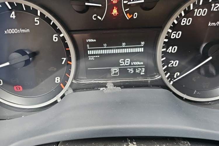 Used Nissan Sylphy 2021 Classic 1.6XL CVT Luxury Edition Odometer Close Up