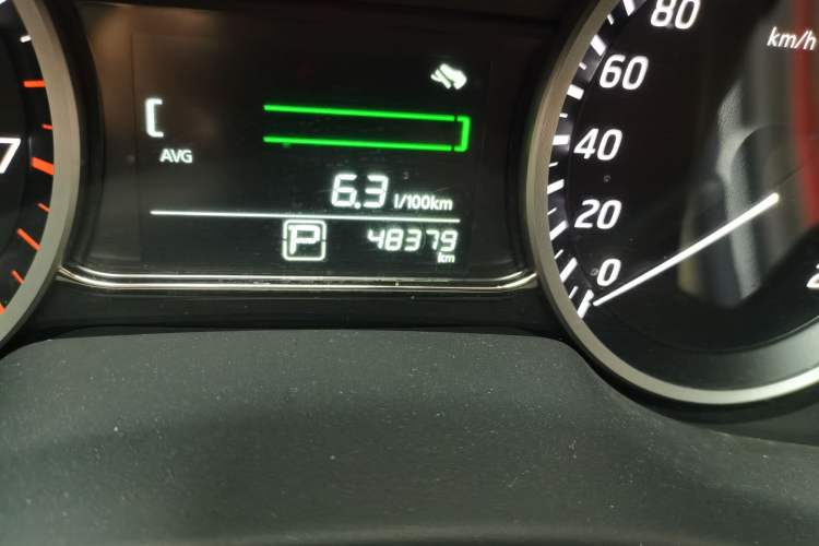 Used Nissan Sylphy 2021 Classic 1.6XL CVT Luxury Edition Odometer Close Up