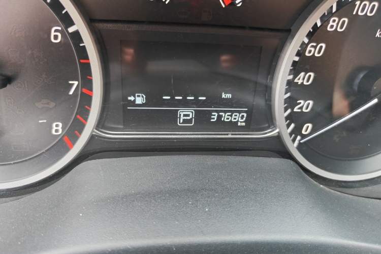 Used Nissan Sylphy 2021 Classic 1.6XE CVT Exclusive Edition Odometer Close Up