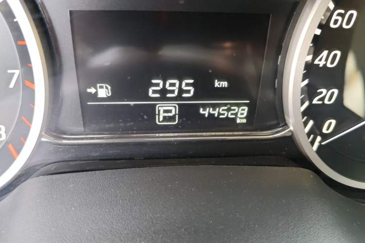 Used Nissan Sylphy 2021 Classic 1.6XE CVT Comfort Edition Odometer Close Up