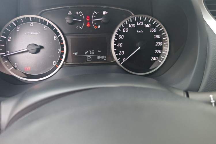 Used Nissan Sylphy 2021 Classic 1.6XE CVT Comfort Edition Odometer Close Up