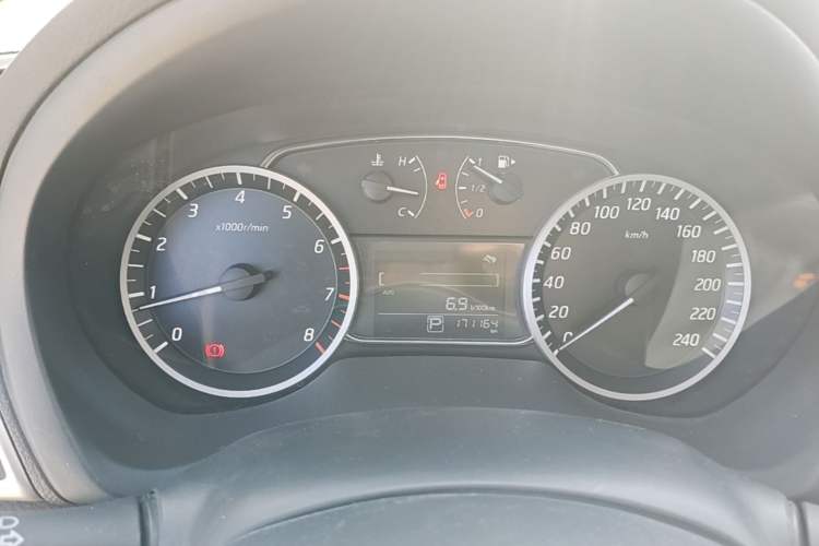 Used Nissan Sylphy 2021 Classic 1.6XE CVT Comfort Edition Odometer Close Up