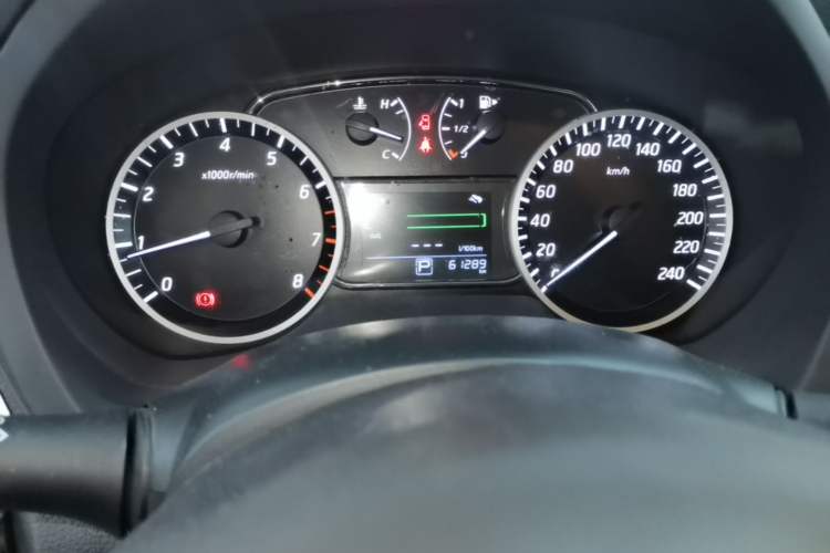 Used Nissan Sylphy 2021 Classic 1.6XE CVT Comfort Edition Odometer Close Up