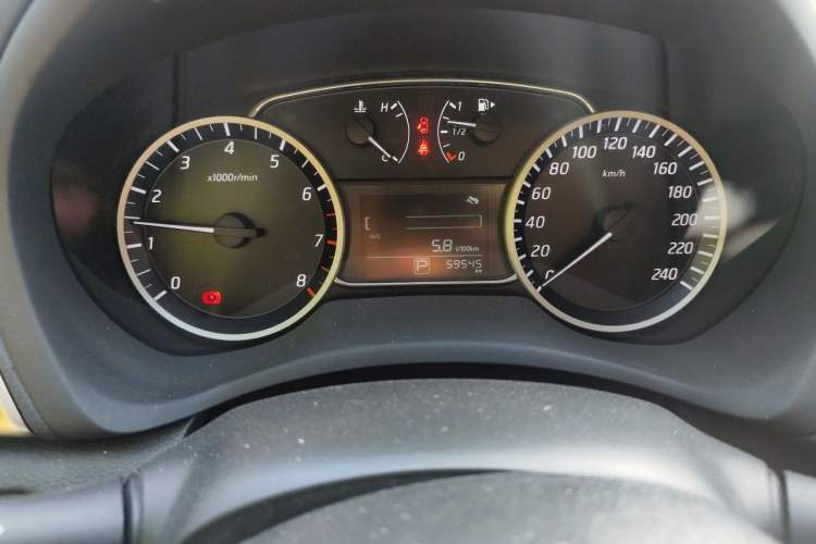 Used Nissan Sylphy 2021 Classic 1.6XL CVT Luxury Edition Odometer Close Up