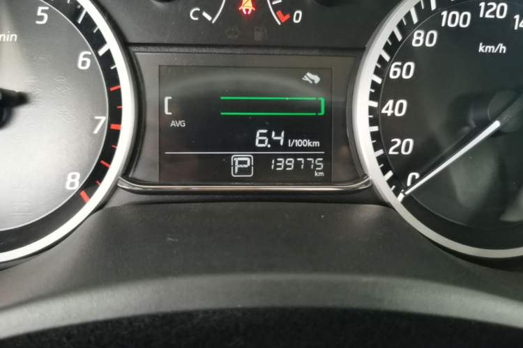 Used Nissan Sylphy 2021 Classic 1.6XE CVT Comfort Edition Odometer Close Up