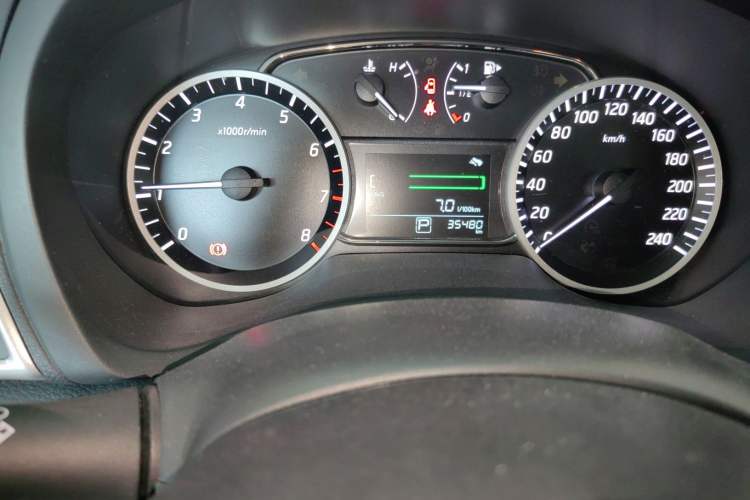 Used Nissan Sylphy 2021 Classic 1.6XE CVT Exclusive Edition Odometer Close Up