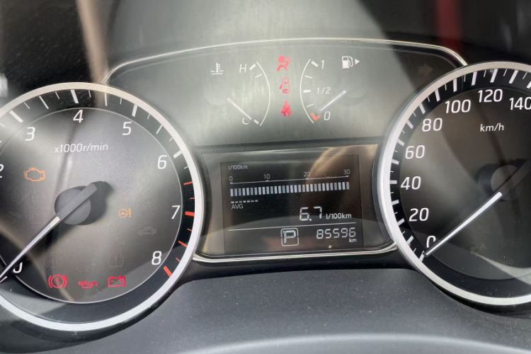 Used Nissan Sylphy 2021 Classic 1.6XL CVT Luxury Edition Odometer Close Up