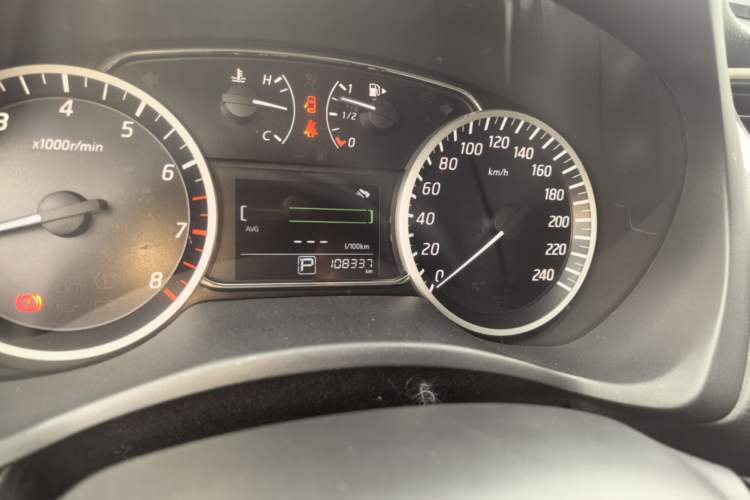 Used Nissan Sylphy 2021 Classic 1.6XE CVT Comfort Edition Odometer Close Up
