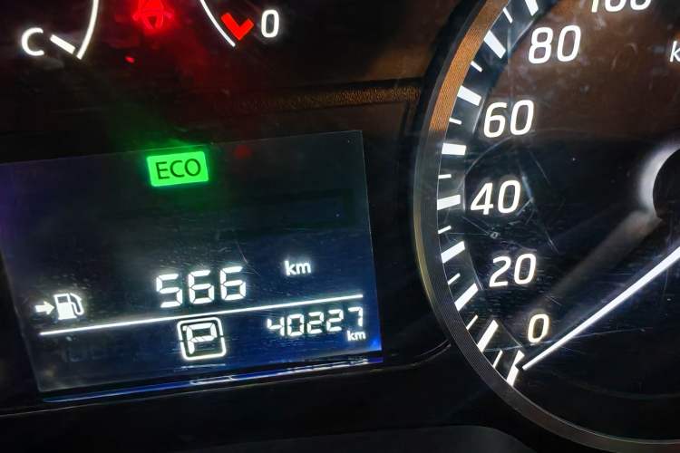 Used Nissan Sylphy 2021 Classic 1.6XE CVT Comfort Edition Odometer Close Up