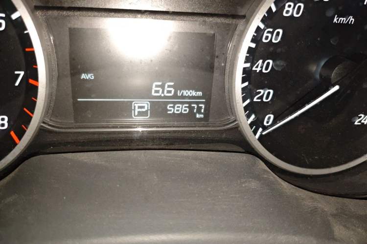 Used Nissan Sylphy 2021 Classic 1.6XE CVT Comfort Edition Odometer Close Up