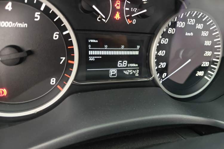 Used Nissan Sylphy 2021 Classic 1.6XE CVT Comfort Edition Odometer Close Up