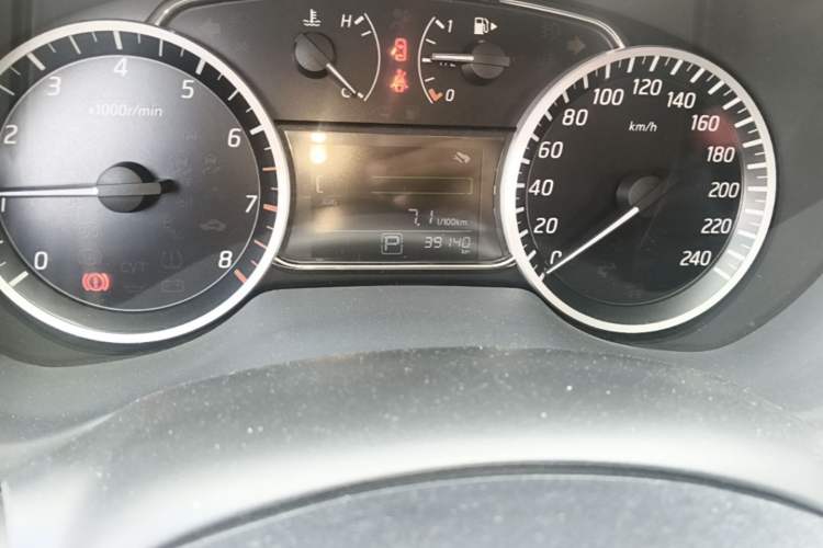 Used Nissan Sylphy 2021 Classic 1.6XE CVT Comfort Edition Odometer Close Up