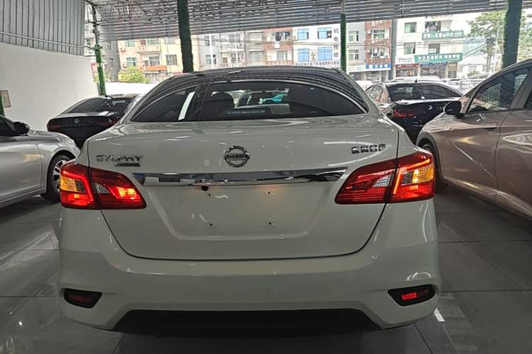 Used Nissan Sylphy 2021 Classic 1.6XE CVT Exclusive Edition Rear