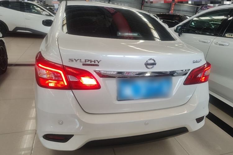 Used Nissan Sylphy 2021 Classic 1.6XL CVT Luxury Edition Rear