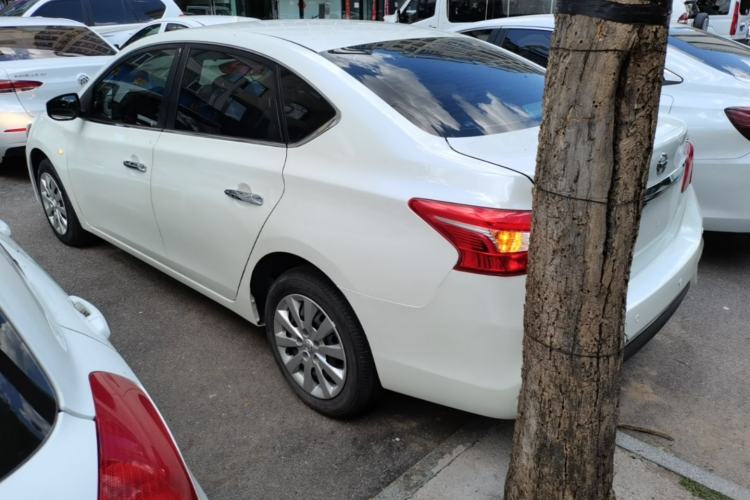 Used Nissan Sylphy 2021 Classic 1.6XE CVT Exclusive Edition Rear Left 45 Deg