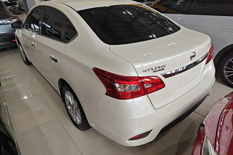 Used Nissan Sylphy 2021 Classic 1.6XL CVT Luxury Edition Rear Left 45 Deg
