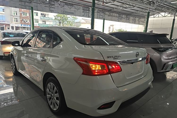 Used Nissan Sylphy 2021 Classic 1.6XE CVT Exclusive Edition Rear Left 45 Deg