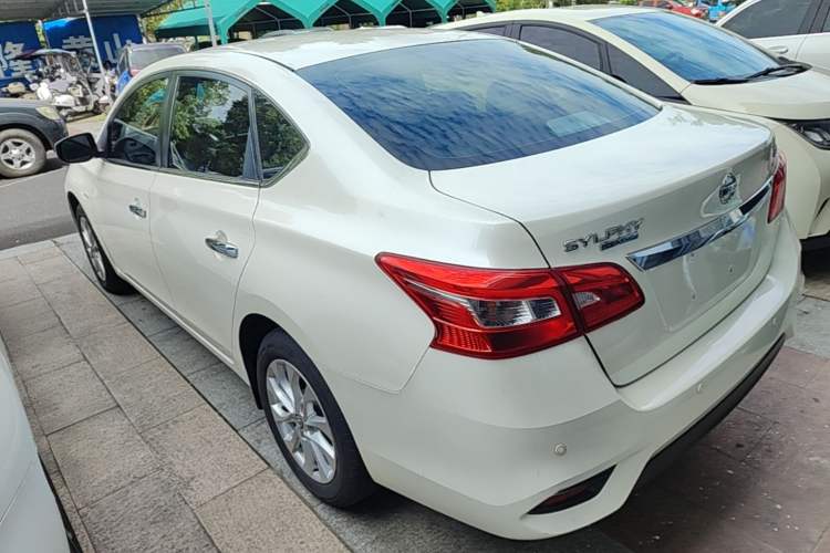 Used Nissan Sylphy 2021 Classic 1.6XL CVT Luxury Edition Rear Left 45 Deg
