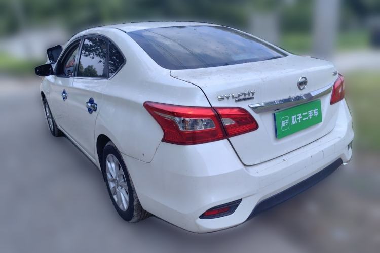 Used Nissan Sylphy 2021 Classic 1.6XL CVT Luxury Edition Rear Left 45 Deg
