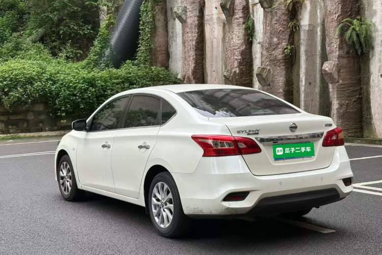 Used Nissan Sylphy 2021 Classic 1.6XL CVT Luxury Edition Rear Left 45 Deg