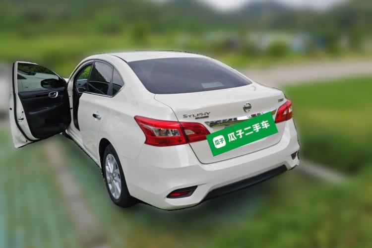 Used Nissan Sylphy 2021 Classic 1.6XL CVT Luxury Edition Rear Left 45 Deg