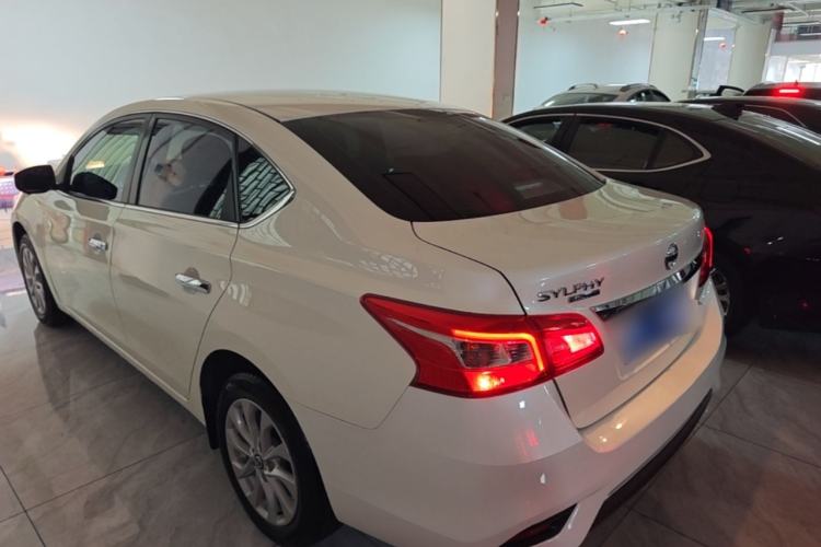 Used Nissan Sylphy 2021 Classic 1.6XL CVT Luxury Edition Rear Left 45 Deg
