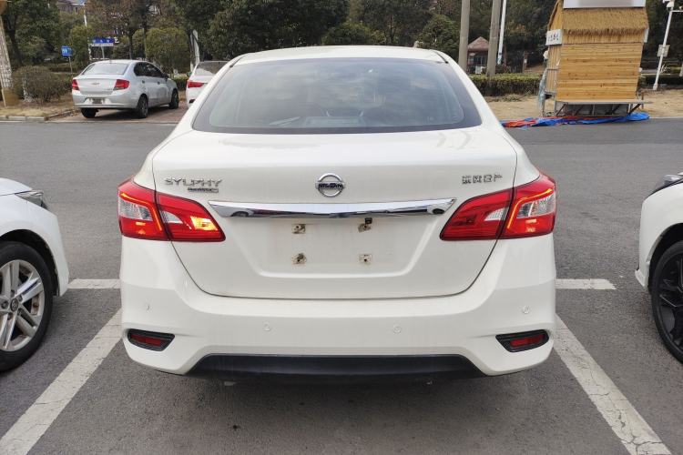 Used Nissan Sylphy 2021 Classic 1.6XE CVT Exclusive Edition Rear