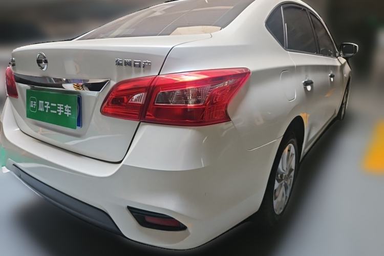 Used Nissan Sylphy 2021 Classic 1.6XL Manual Luxury Edition Rear Right 45 Deg