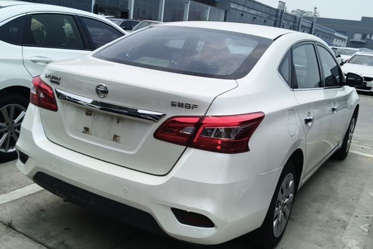 Used Nissan Sylphy 2021 Classic 1.6XL CVT Luxury Edition Rear Right 45 Deg