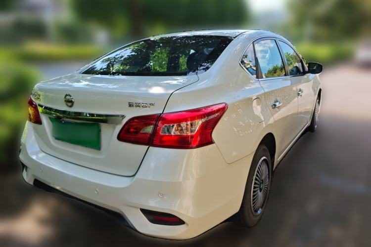 Used Nissan Sylphy 2021 Classic 1.6XE CVT Exclusive Edition Rear Right 45 Deg