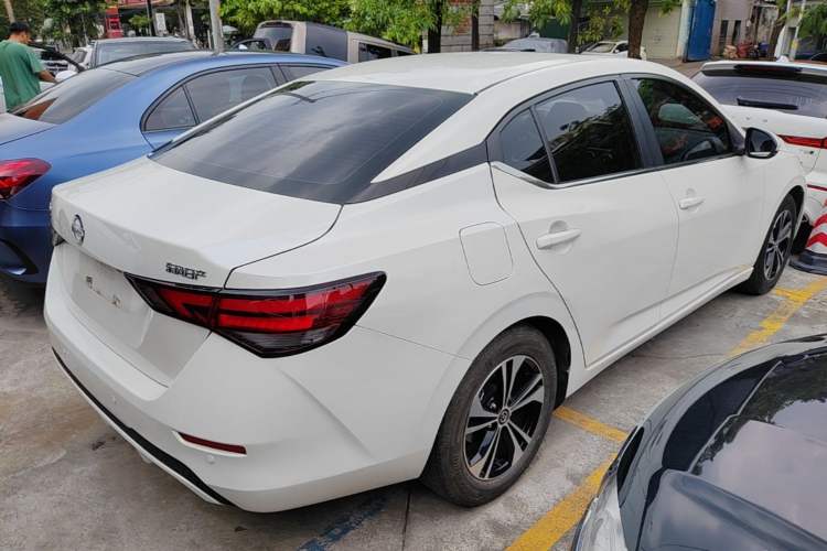 Used Nissan Sylphy 2021 1.6L XL CVT Enjoyment Edition Rear Right 45 Deg