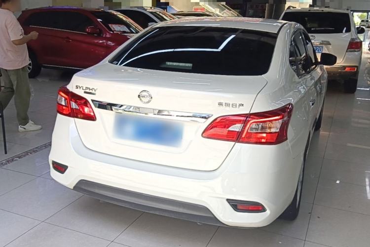 Used Nissan Sylphy 2021 Classic 1.6XL CVT Luxury Edition Rear Right 45 Deg