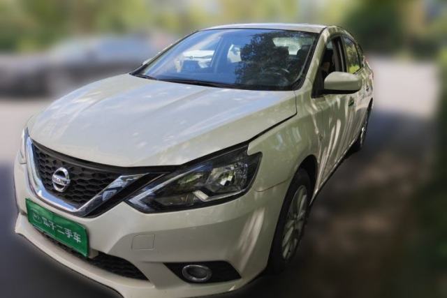 Ojetý Nissan Sylphy 2021 Classic 1.6XL Manual Luxury Edition