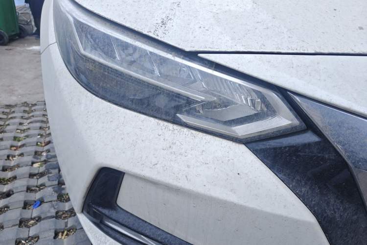 Used Nissan Sylphy 2021 1.6L XL CVT Enjoyment Edition Right Front Headlight