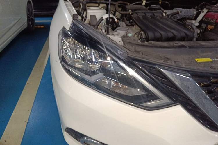 Used Nissan Sylphy 2021 Classic 1.6XL CVT Luxury Edition Right Front Headlight