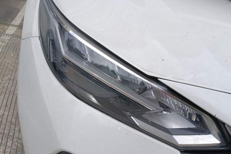 Used Nissan Sylphy 2021 1.6L XL CVT Enjoyment Edition Right Front Headlight