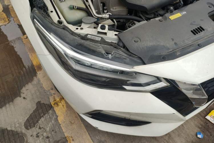 Used Nissan Sylphy 2021 1.6L XL CVT Enjoyment Edition Right Front Headlight