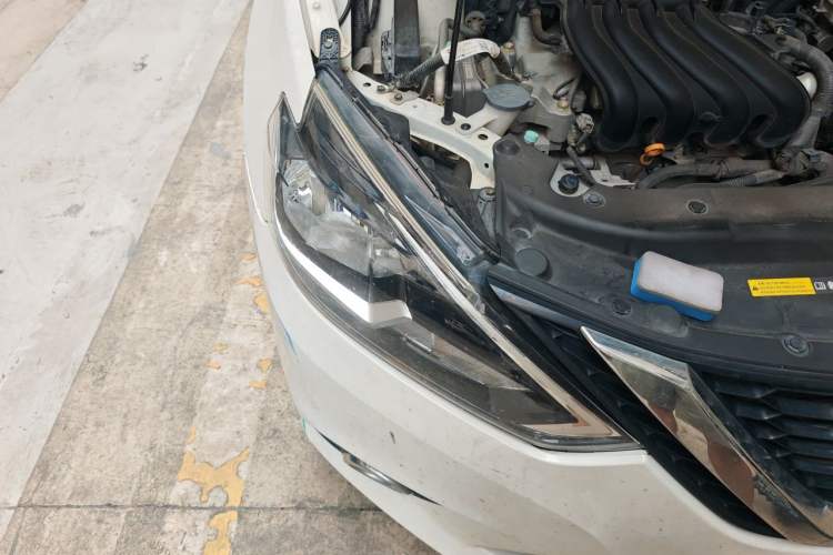Used Nissan Sylphy 2021 Classic 1.6XL CVT Luxury Edition Right Front Headlight