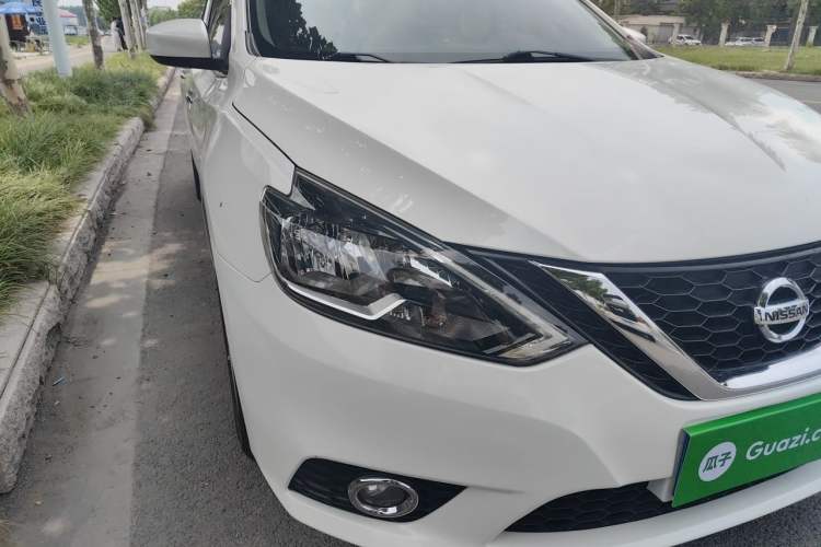 Used Nissan Sylphy 2021 Classic 1.6XL CVT Luxury Edition Right Front Headlight
