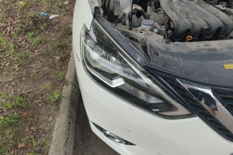 Used Nissan Sylphy 2021 Classic 1.6XL CVT Luxury Edition Right Front Headlight