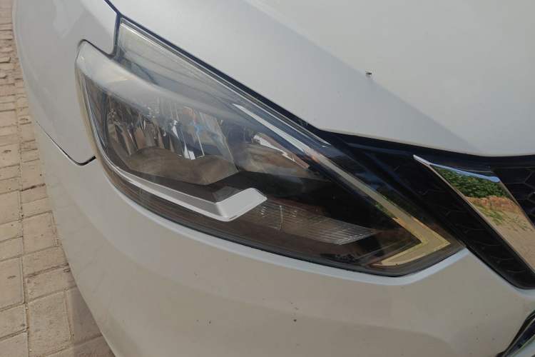 Used Nissan Sylphy 2021 Classic 1.6XE CVT Comfort Edition Right Front Headlight