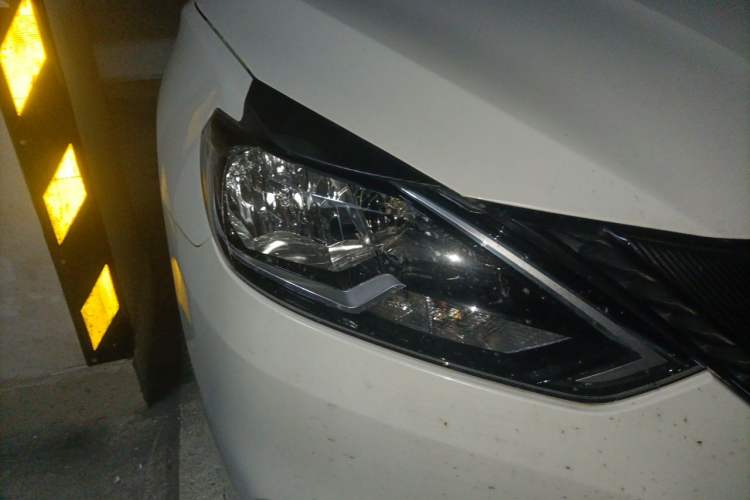 Used Nissan Sylphy 2021 Classic 1.6XL CVT Luxury Edition Right Front Headlight