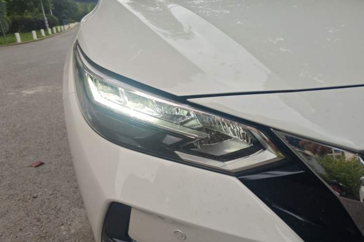 Used Nissan Sylphy 2021 1.6L XL CVT Enjoyment Edition Right Front Headlight