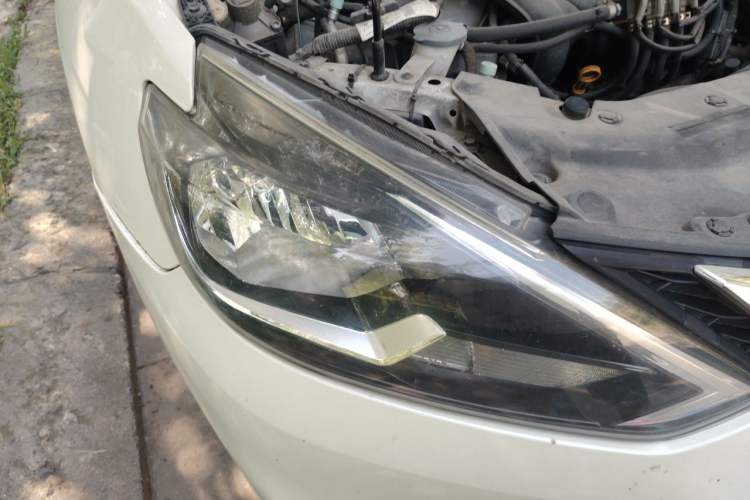Used Nissan Sylphy 2021 Classic 1.6XE CVT Comfort Edition Right Front Headlight