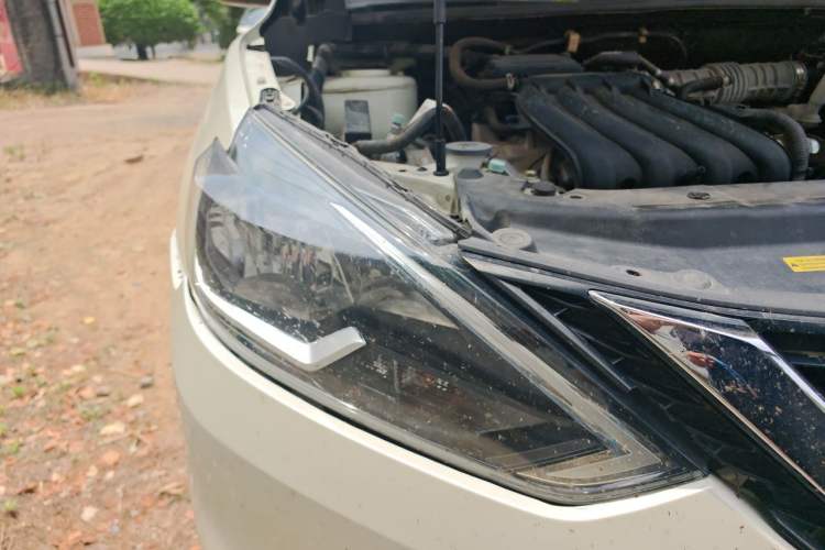 Used Nissan Sylphy 2021 Classic 1.6XE CVT Comfort Edition Right Front Headlight
