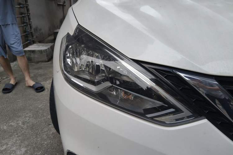 Used Nissan Sylphy 2021 Classic 1.6XL CVT Luxury Edition Right Front Headlight