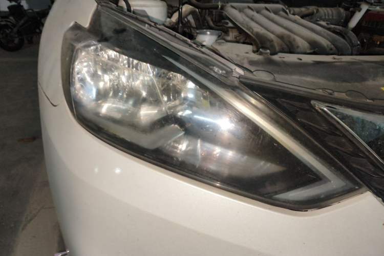 Used Nissan Sylphy 2021 Classic 1.6XE CVT Exclusive Edition Right Front Headlight