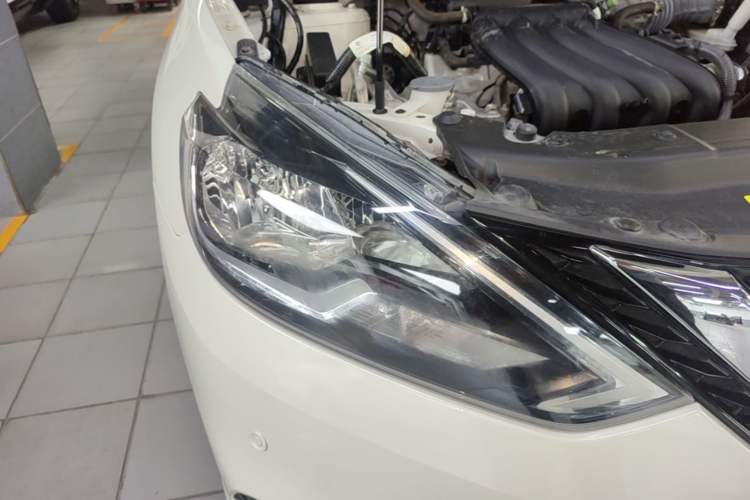 Used Nissan Sylphy 2021 Classic 1.6XL CVT Luxury Edition Right Front Headlight