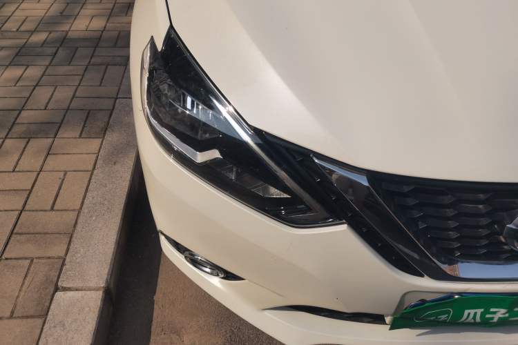 Used Nissan Sylphy 2021 Classic 1.6XL CVT Luxury Edition Right Front Headlight
