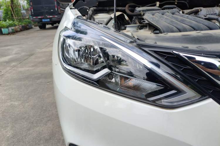 Used Nissan Sylphy 2021 Classic 1.6XL CVT Luxury Edition Right Front Headlight